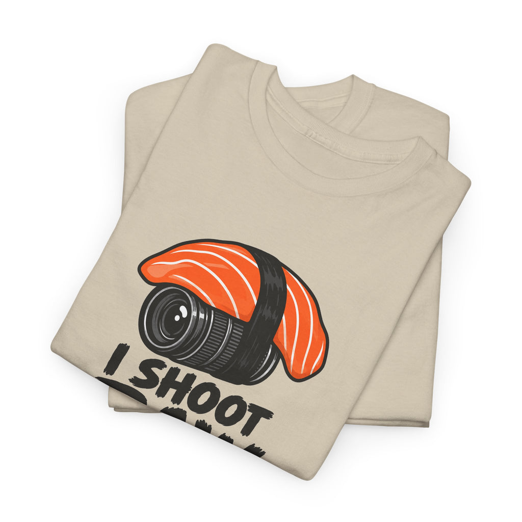 Funny Photographer T-Shirt - I Shoot Raw Sushi Camera Tee | Photography Gift