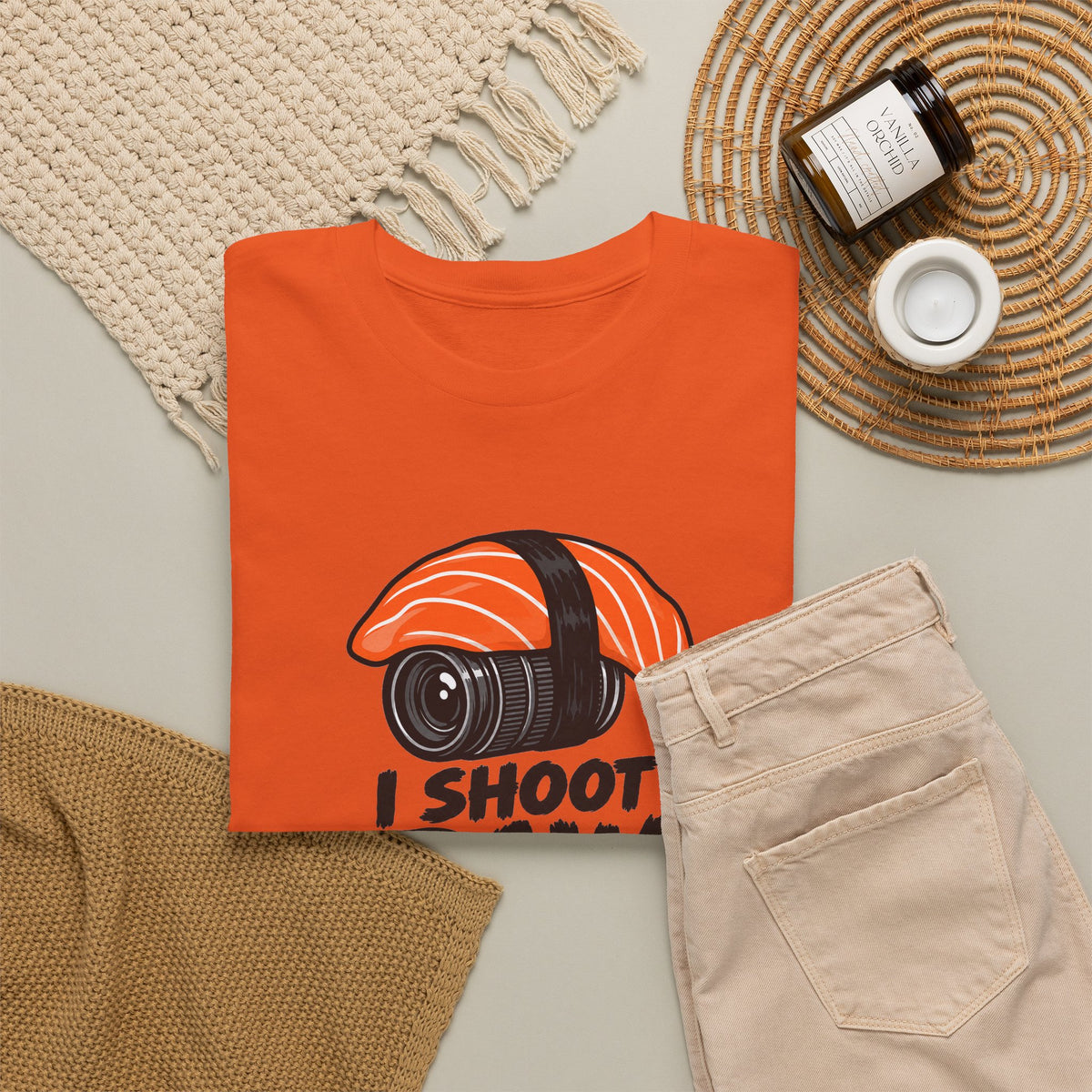 Funny Photographer T-Shirt - I Shoot Raw Sushi Camera Tee | Photography Gift
