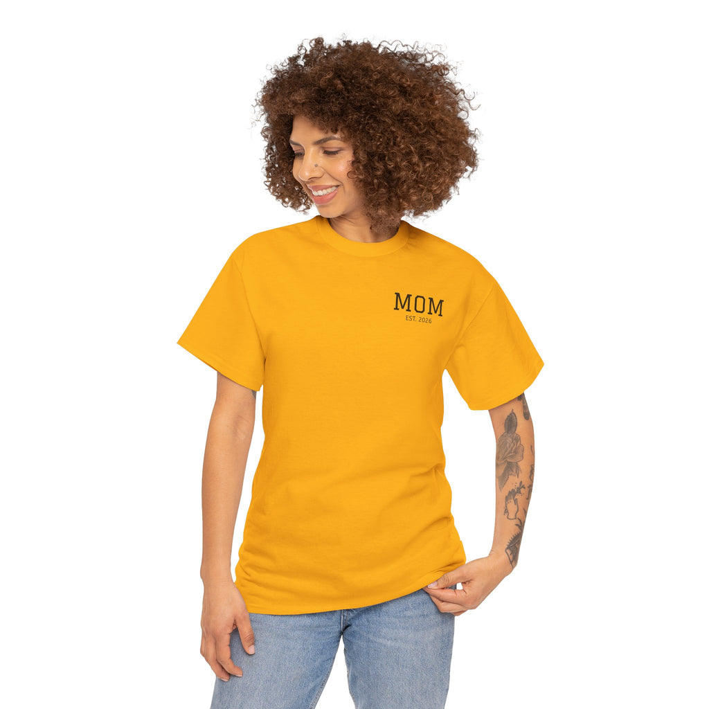 Mom Logo T-Shirt — Personalized Name Graphic Tee